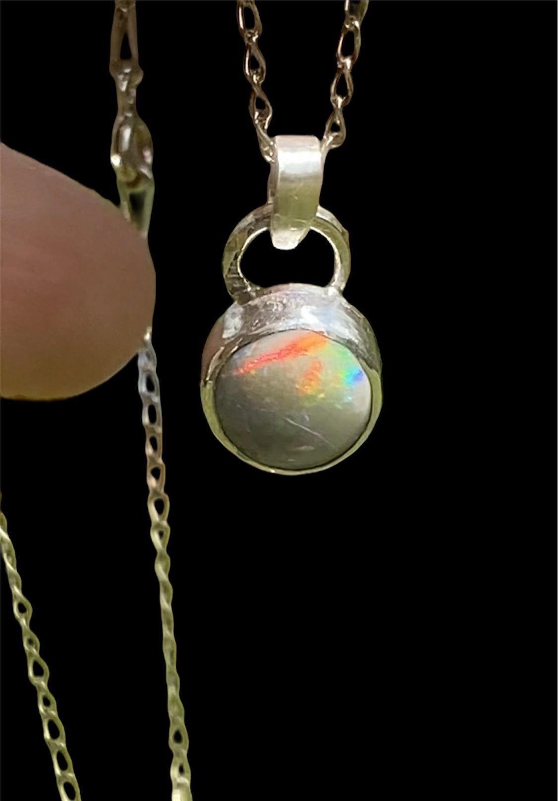 Stunning Mintabie Opal Pendant sold