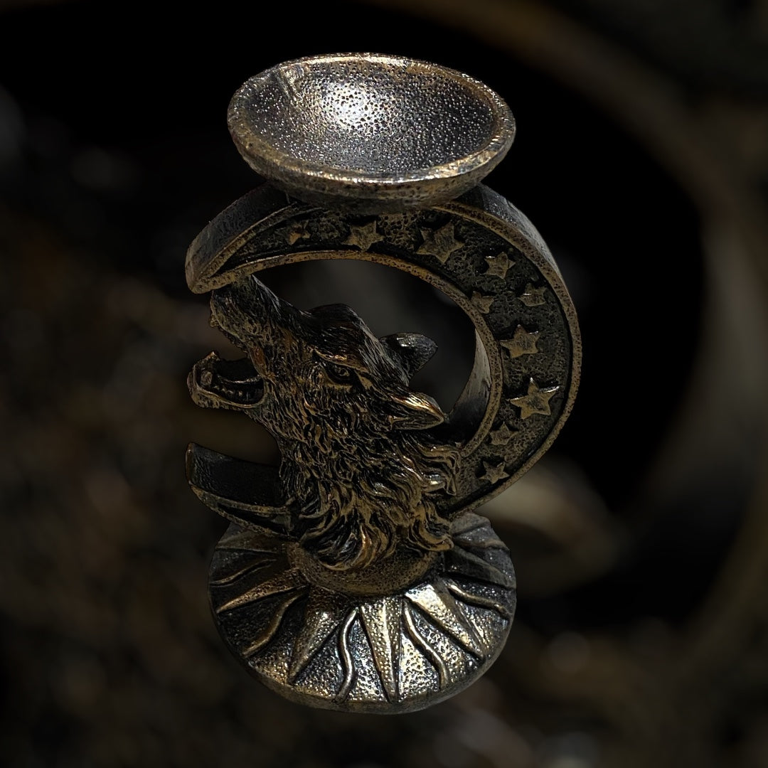 Howling Wolf Sphere Stand