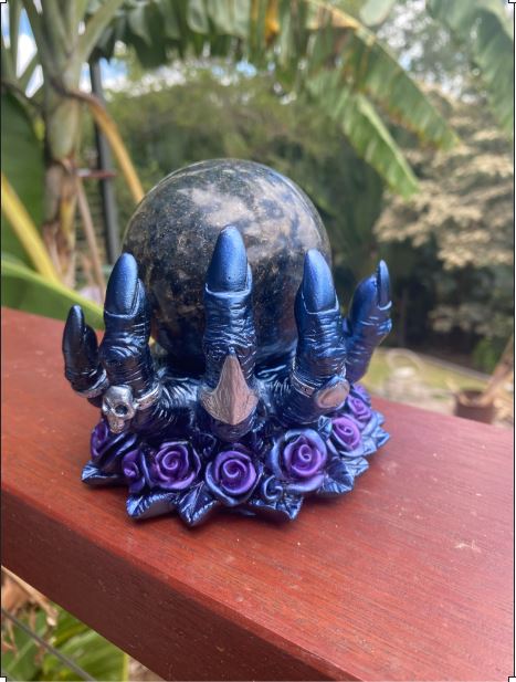 Witchy Hand Sphere Stand