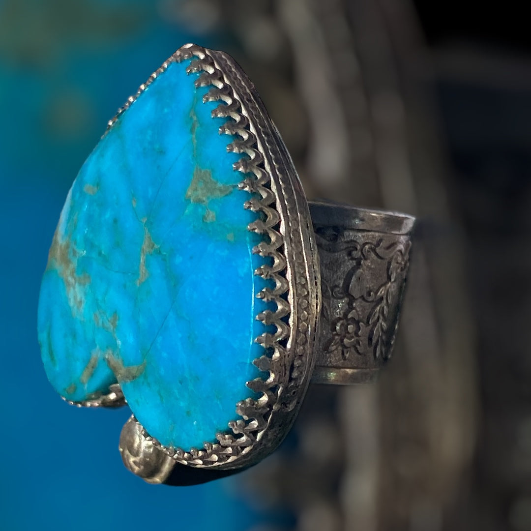 Handcrafted Kingman Turquoise Heart Sterling Silver Statement Ring