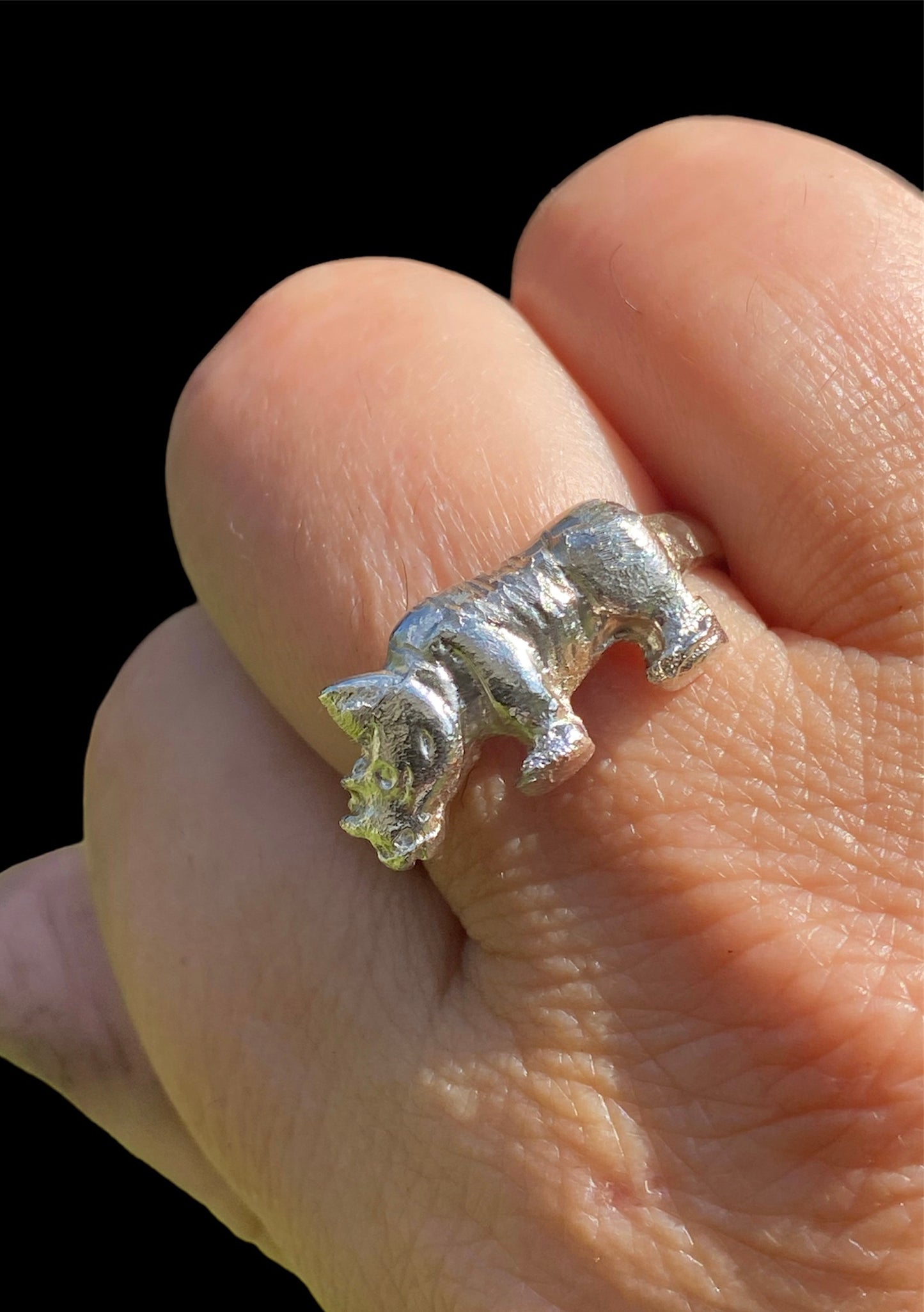 Handcrafted Sterling Silver Rhino Ring – Sand Cast One-of-a-Kind Rhino Ring – Oxidised Silver Animal Ring – Size 10
