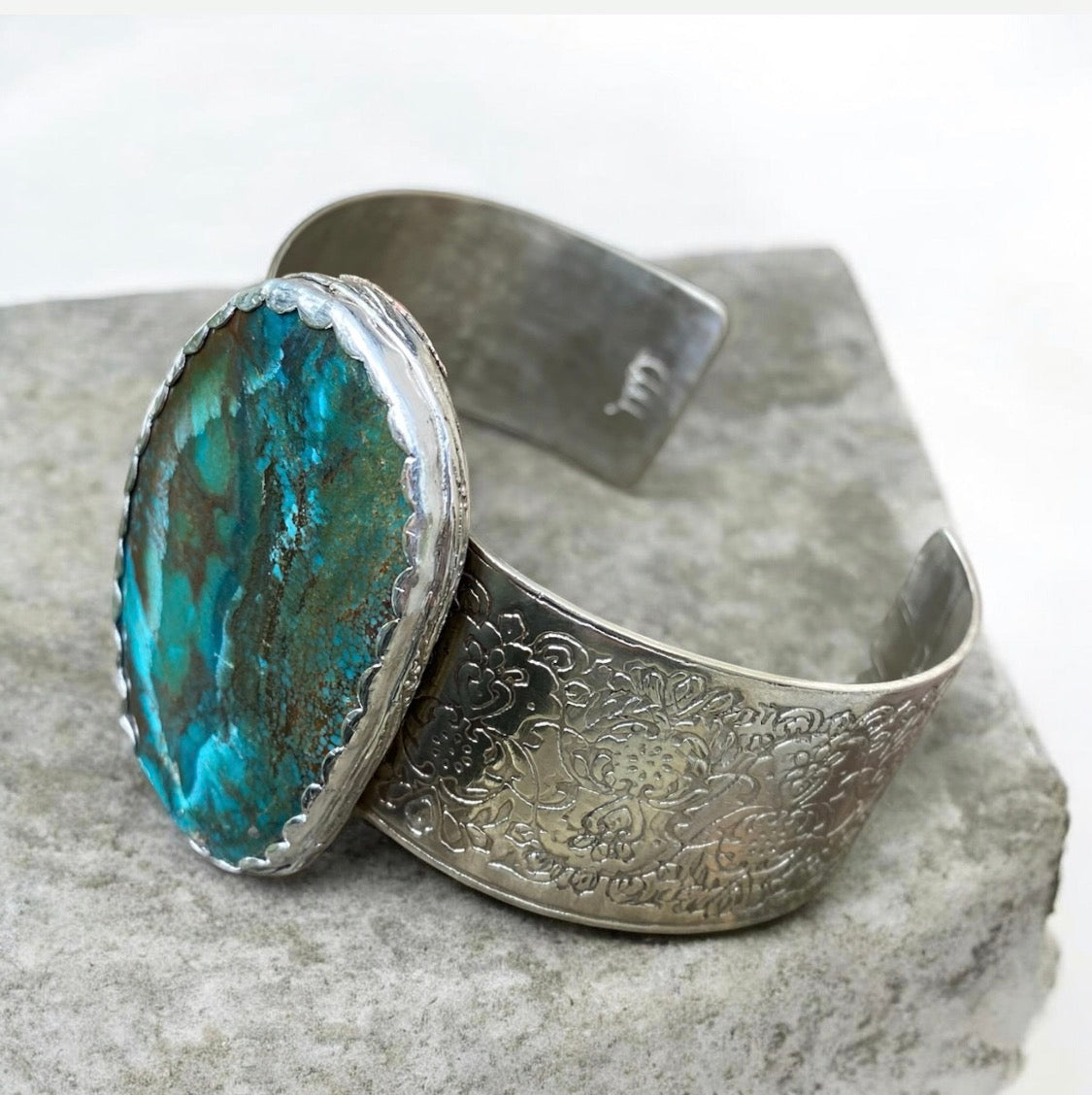 60.50ct Turquoise & Sterling Silver Statement Cuff