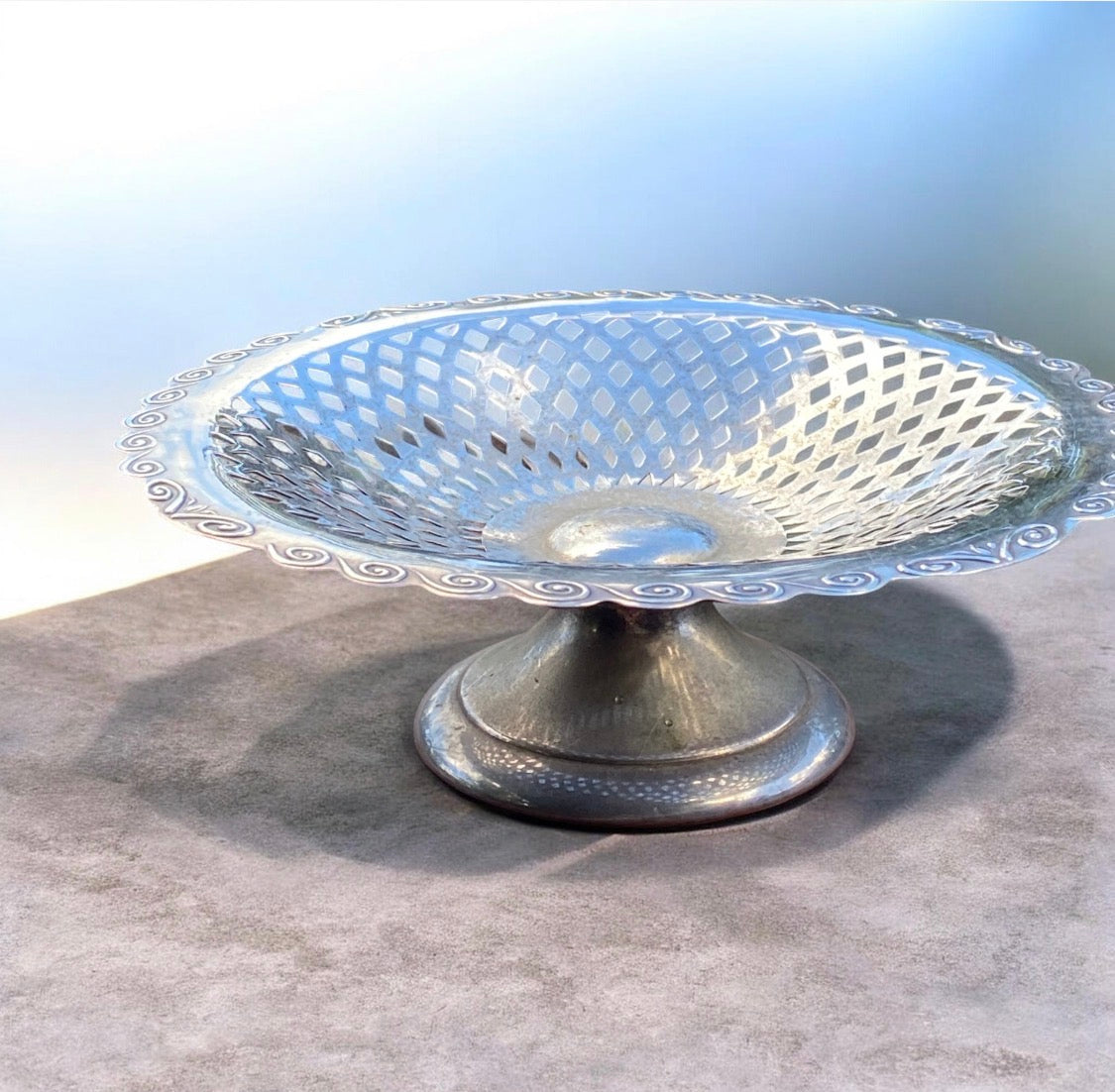 Vintage Australian Renown EPNS A1 Pierced Pedestal Bowl