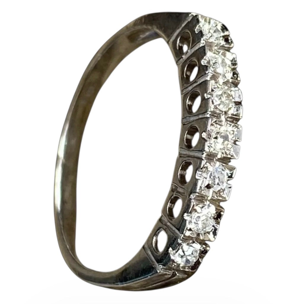 Vintage 7 Diamond Half Eternity Ring – 14K White Gold (Size 5)