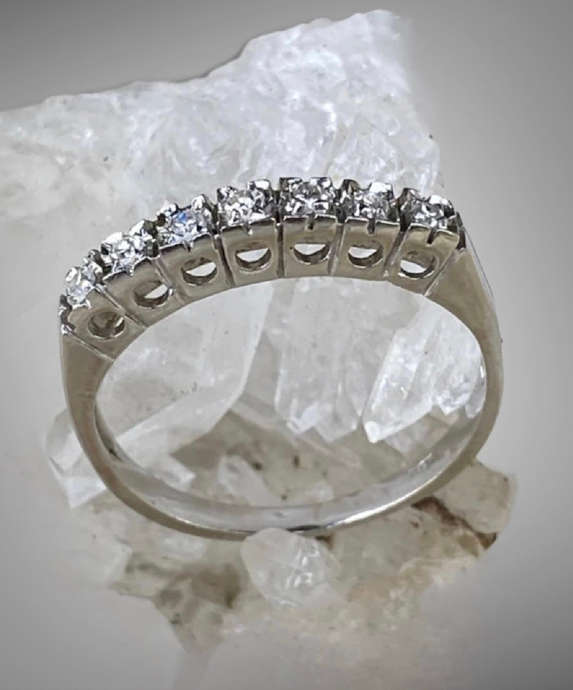 Vintage 7 Diamond Half Eternity Ring – 14K White Gold (Size 5)