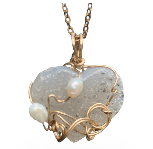 14K Gold Wire Wrapped Druzy Agate Heart Necklace with Freshwater Pearls – Handmade Crystal Pendant