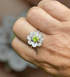 Handmade 1.2ct Peridot Flower Ring