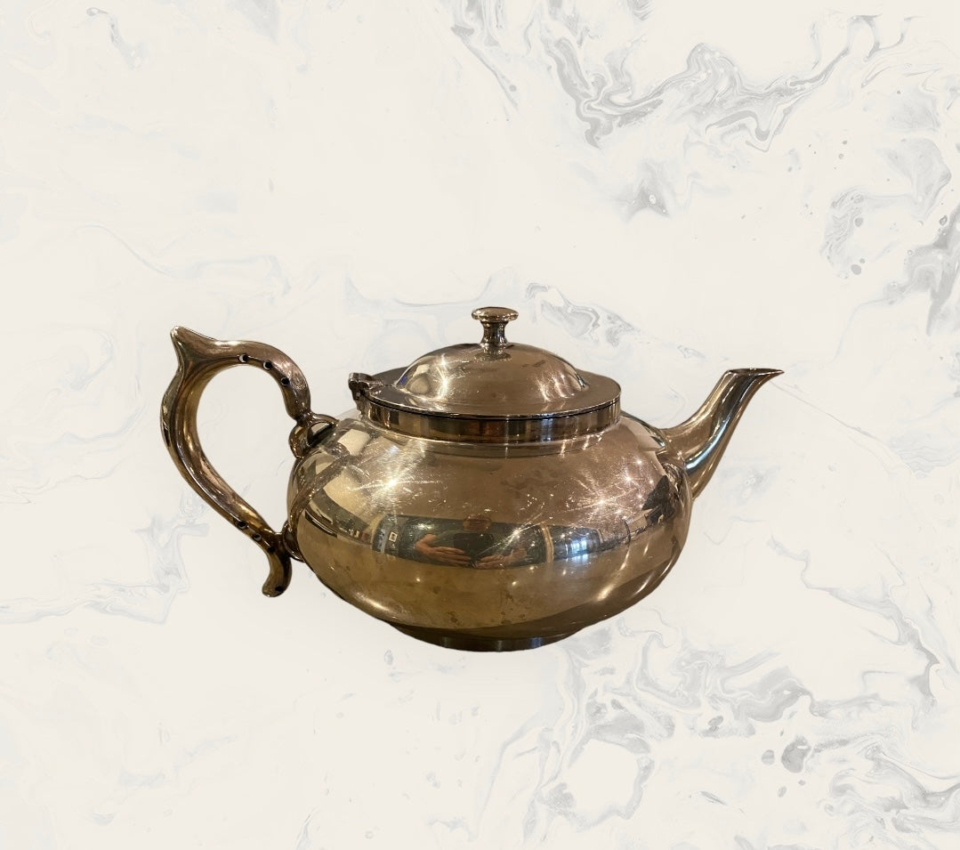 Antique Robur Tea Pot Co Ltd sold