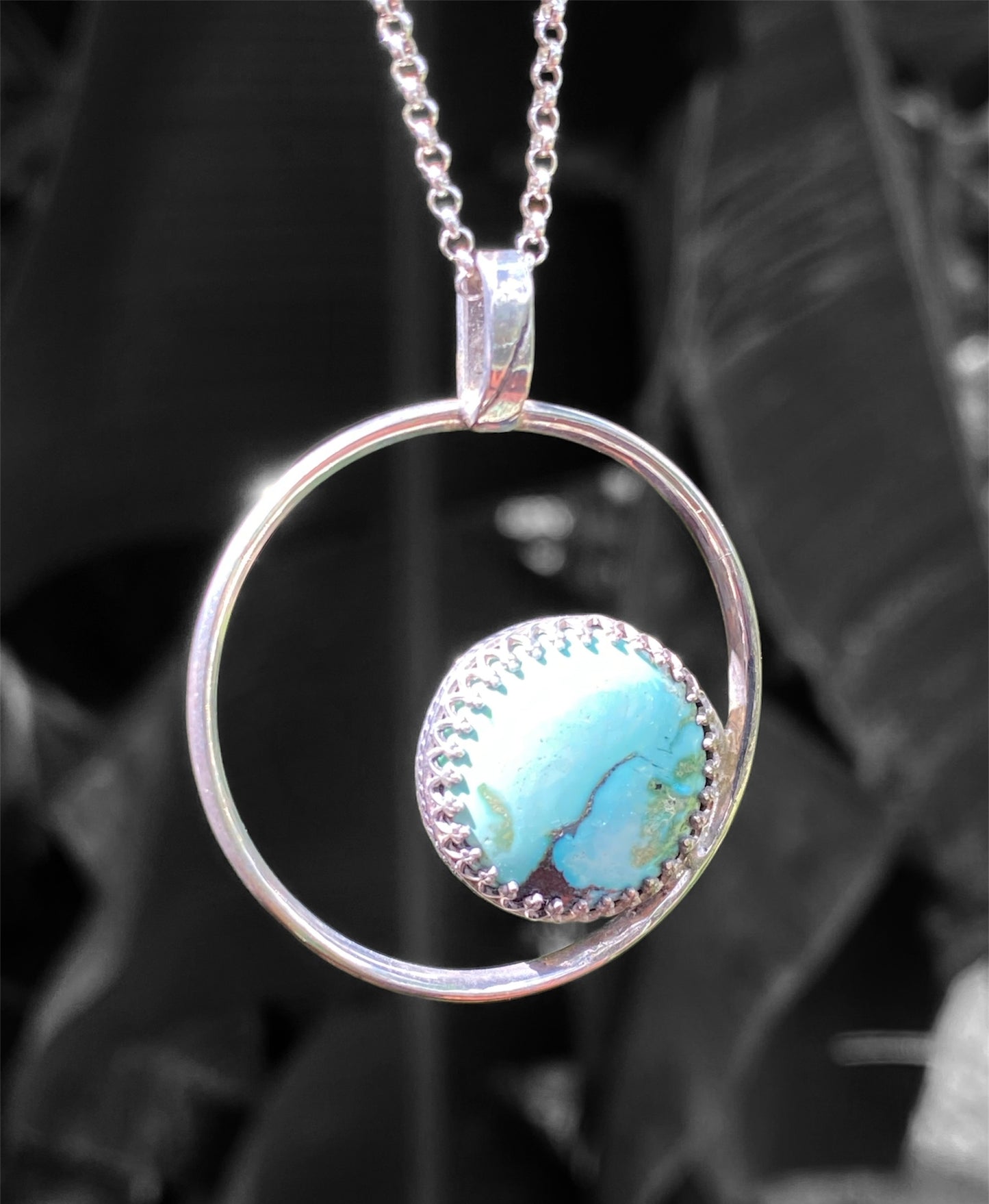 Handmade 12ct Turquoise Round Cabochon Circle Pendant
