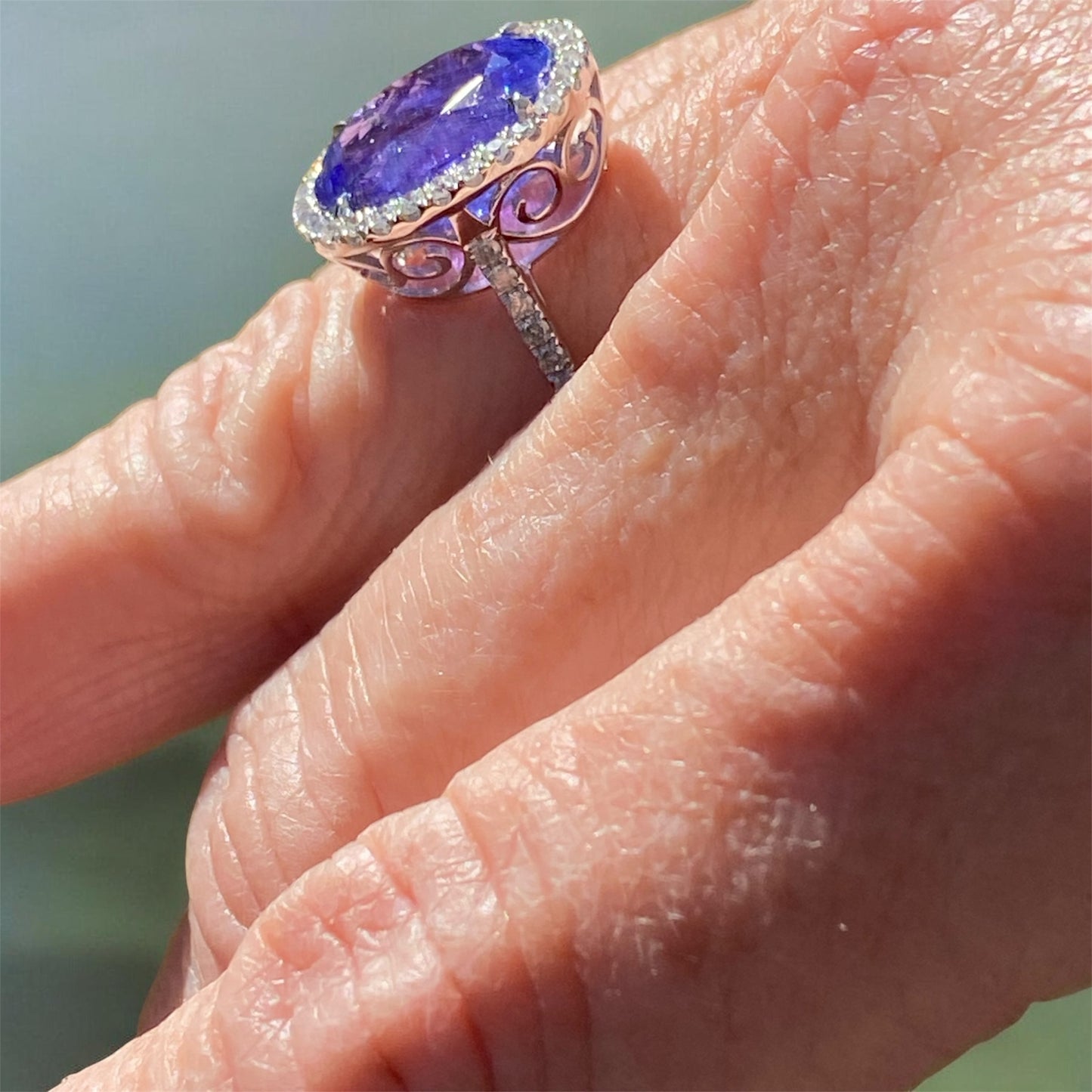 14K White Gold 10.24ct Tanzanite & Diamond Statement Ring