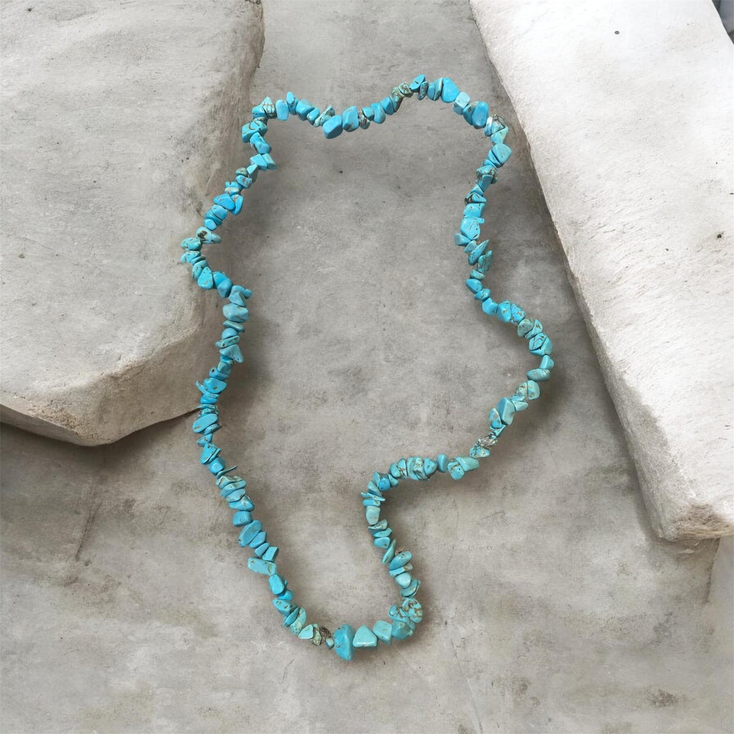 Vintage Natural Turquoise Chip Bead Necklace 60cm