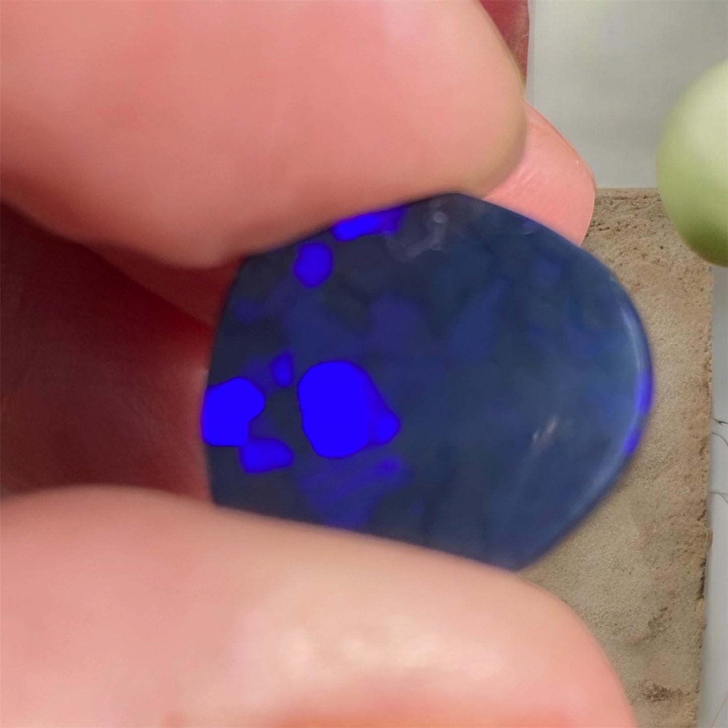 Lightning Ridge Black Opal 6.45ct Natural Solid Australian Opal