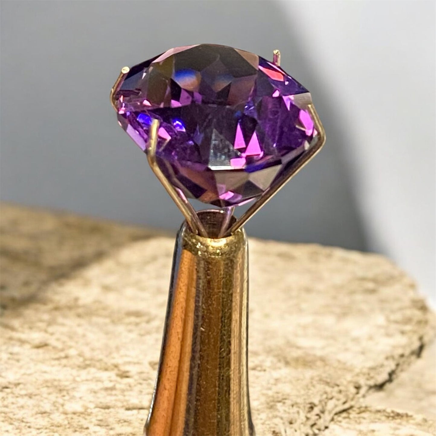 Natural 8.05ct Faceted Amethyst Loose Gemstone 20 x 12mm