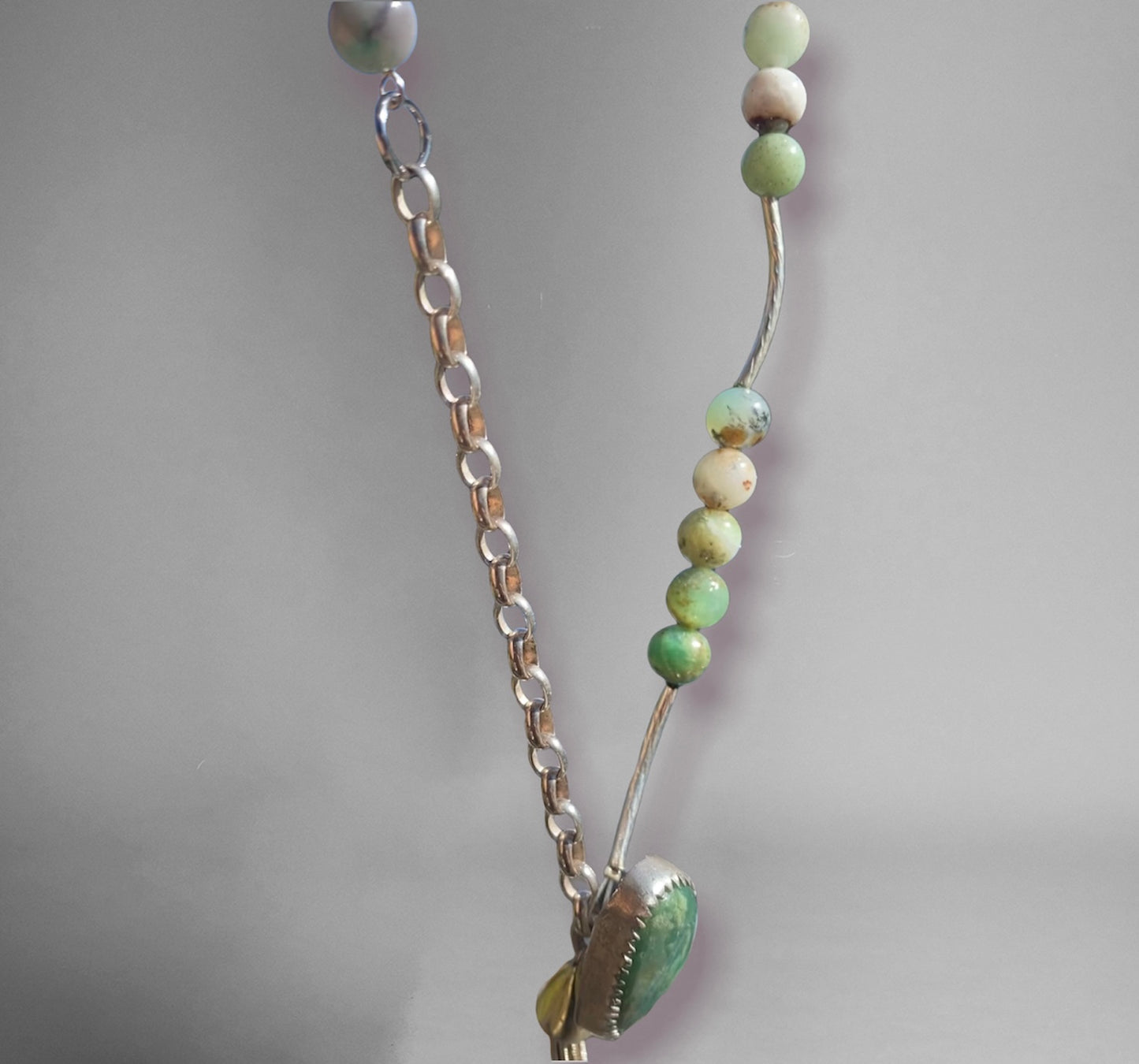 Chrysoprase and sterling silver pendant