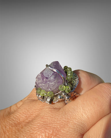 Raw Amethyst with Faceted Peridot Beads Brutalist Ring