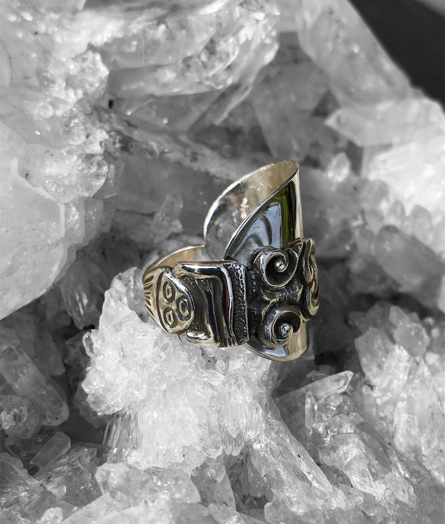 Fine 900 Silver Pre-Columbian Inca Mayan Tribal figure Vintage Spoon Ring