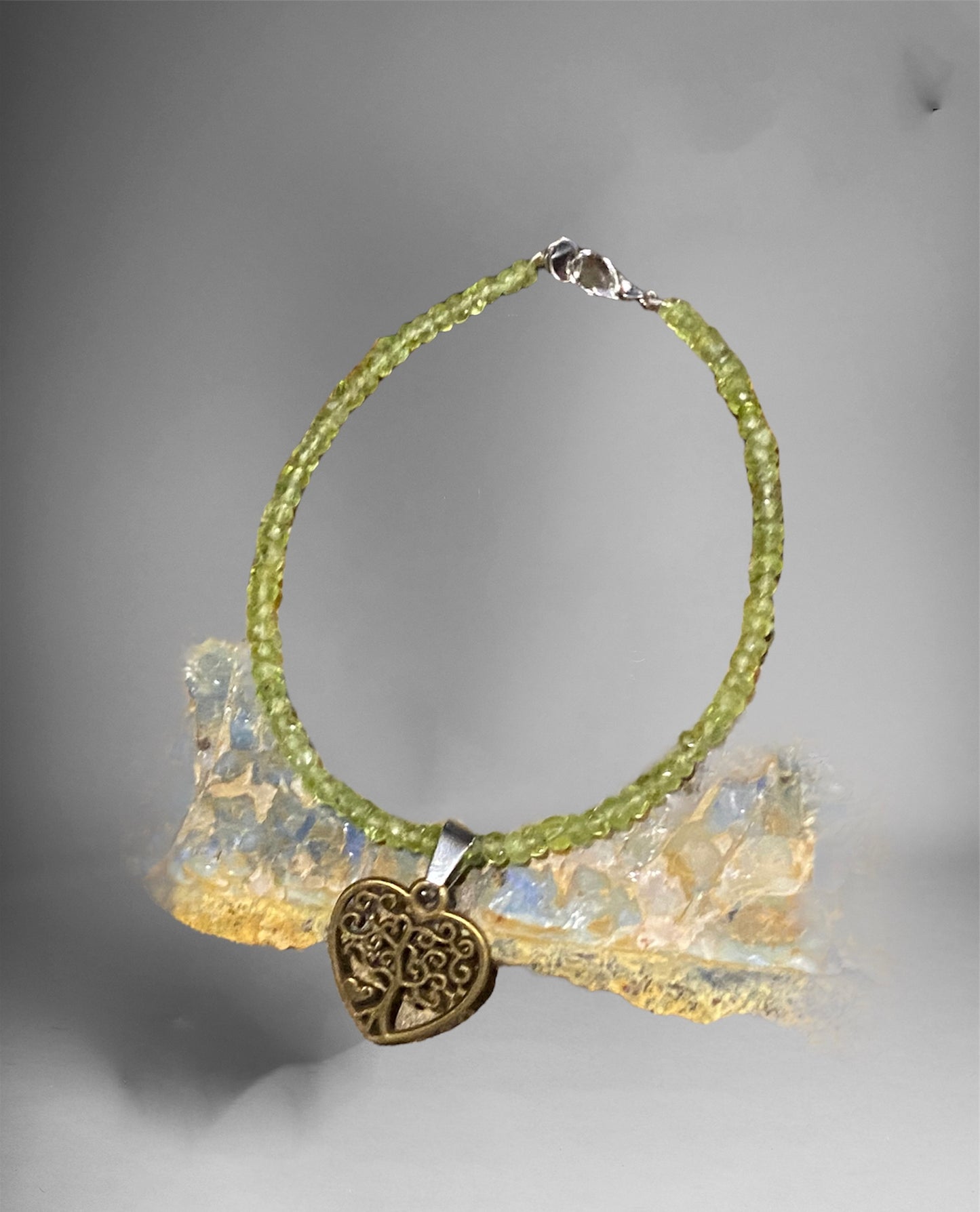 Faceted Peridot Bead Bracelet