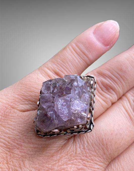 Hanmade Natural Amethyst Crystal Ring