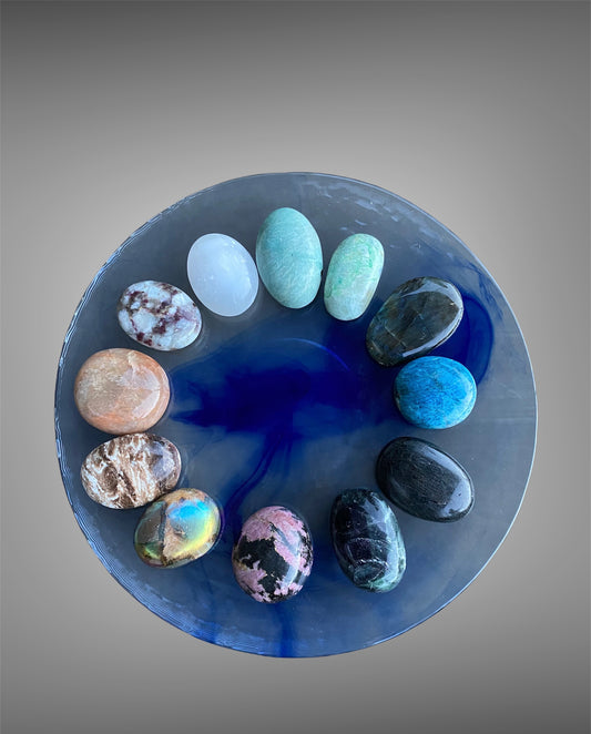 Natural Crystal Palm Stone Varieties